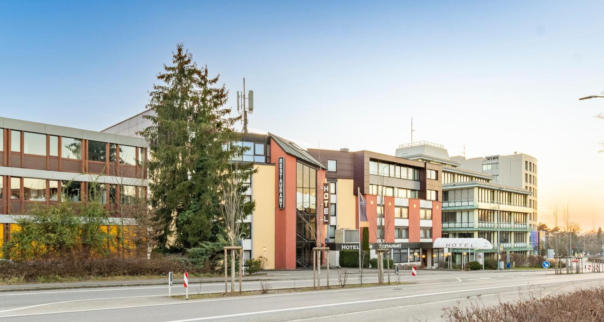 Plaza Hotel Foehr Am Bodensee Фридрихсхафен Экстерьер фото