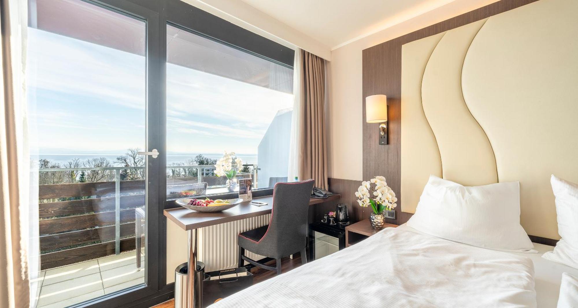 Plaza Hotel Foehr Am Bodensee Фридрихсхафен Экстерьер фото