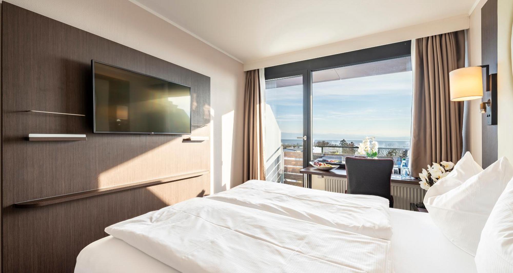 Plaza Hotel Foehr Am Bodensee Фридрихсхафен Экстерьер фото